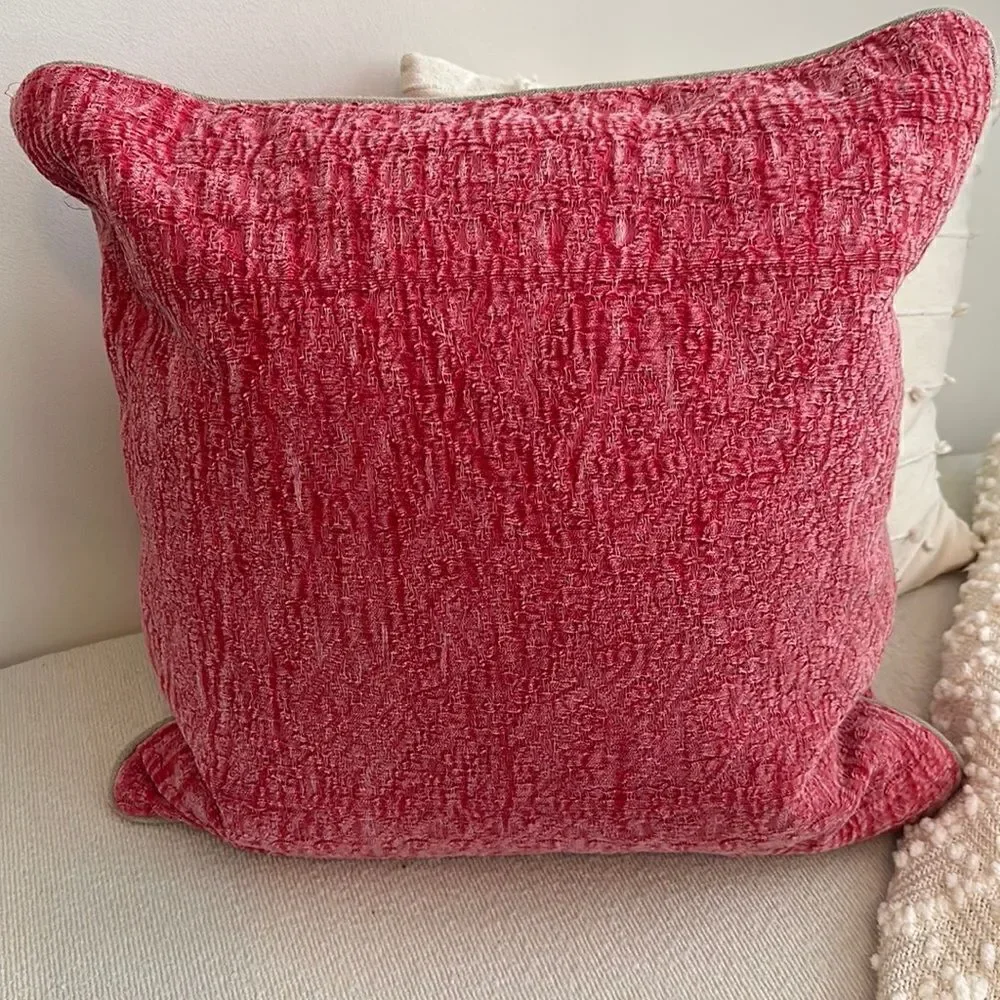 Villa Hot Pink Textured Accent Pillow Decor 22”x22”